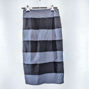 Lululemon  Striped Yoga Over Skirt Size 8 Grey Black (1055362)